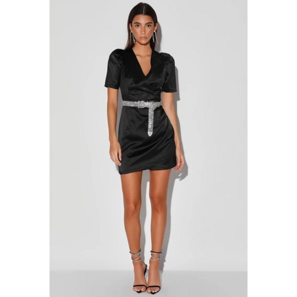 Lulu’s Satin Faux Wrap Mini Dress Medium‎